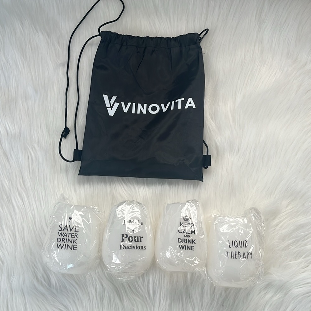 Funny Silicone Wine Glasses (Set of 4) Unbreakable Stemless and Durable